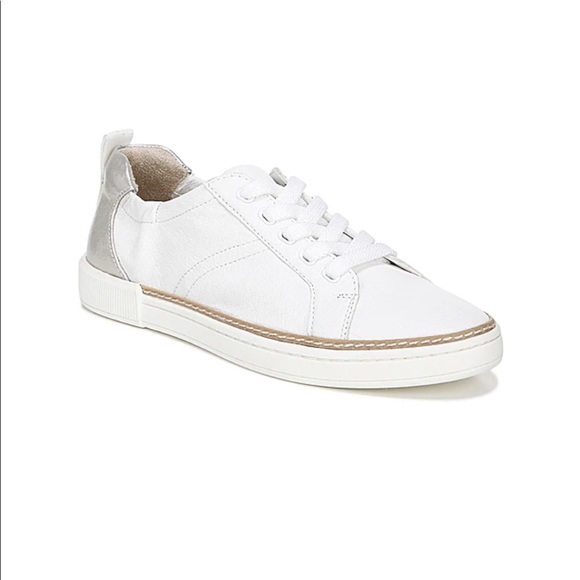 Naturalizer Sneakers - Picture 6 of 6